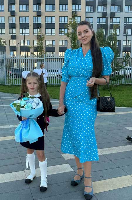 Дима Дмитренко хотел проводить Василису в 1 класс, но Оля сообщила бывшему, что дочь его видеть не хочет