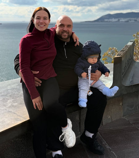 Свежие фото бывших участников проекта