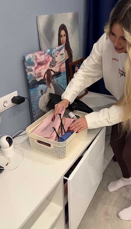 Алексей Купин навестил Настю Голд в ее апартаментах