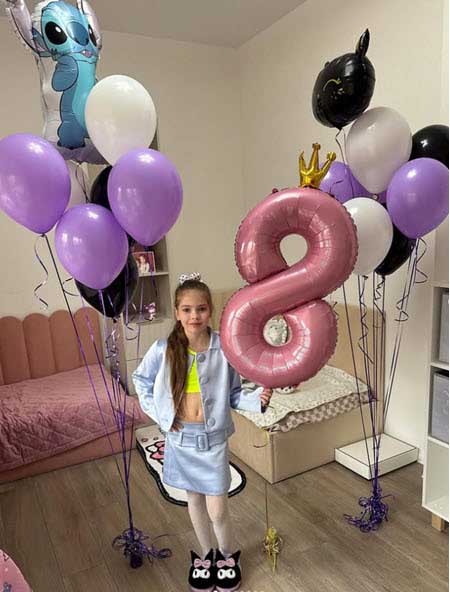 Ольге Рапунцель исполнилось 39, ее старшей дочери Василисе 8 лет