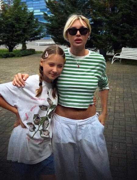 Элина Камирен создает международный женский клуб