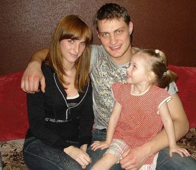 Элина Камирен (Карякина) запустила свою дочь - Александру Задойнову.