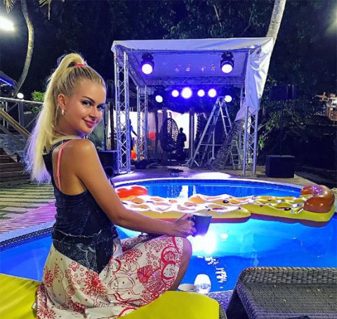 Чуев открывает бар