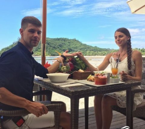 Рапунцель наплевала на поклонников