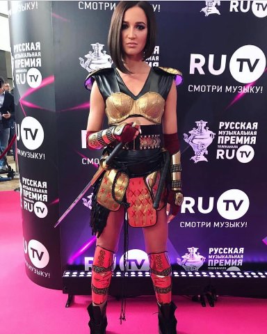 Бузова расстроена поражением