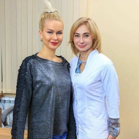 Африкантова хочет исправить нос
