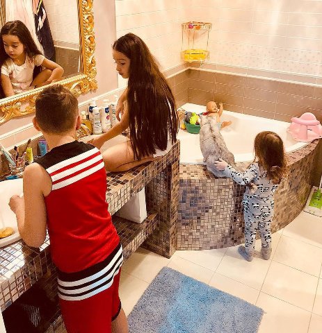 Свежие фото участников с поляны