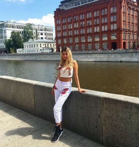 Маша Цигаль разобрала стиль Майи Донцовой