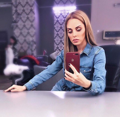 Ефременкова отрицает примирение с бывшим мужем