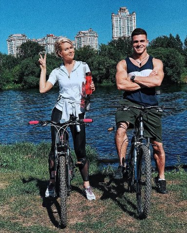 Свежие фото участников с поляны