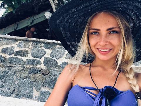 Свежие фото с острова любви