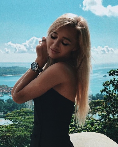 Свежие фото с острова любви