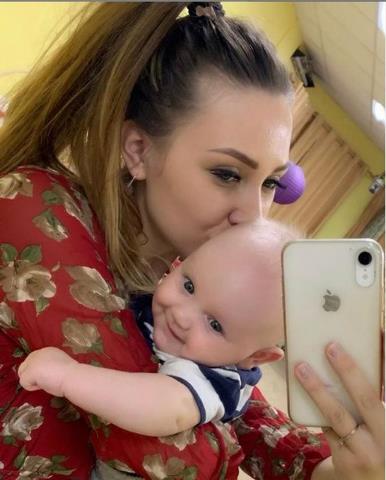Савкина отмечает полгода маленькому Богдану
