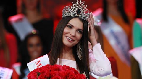 Алеся Семеренко рассказала за что ее лишили титула «Мисс Москва»