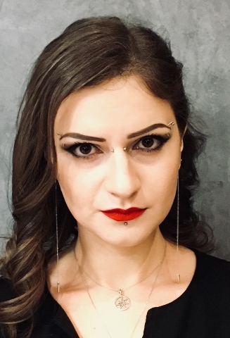 Ника Лировская увела мужа у коллеги