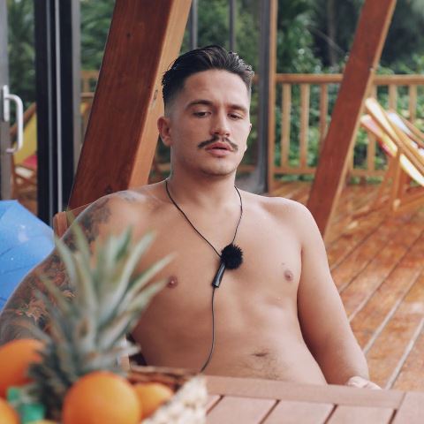 Свежие фото с острова любви