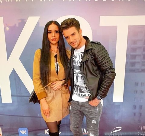 Белая считает, что квартиру заслуживает Черно