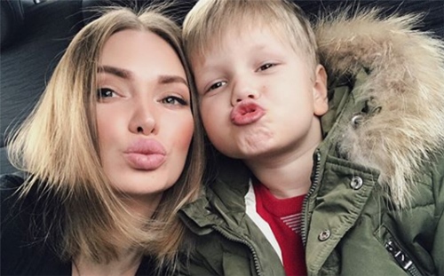 Феофилактова: «Алиментов нам хватает на два дня!»
