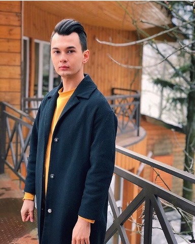 Евгений Кузин назвал ведущих Дома 2 лицами с нетрадиционной ориентацией