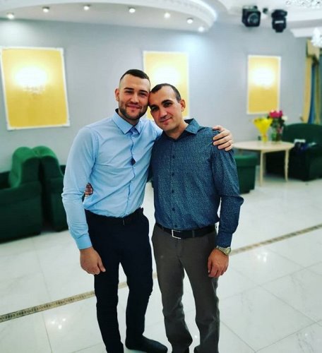 Новенький участник Виктор Изотов