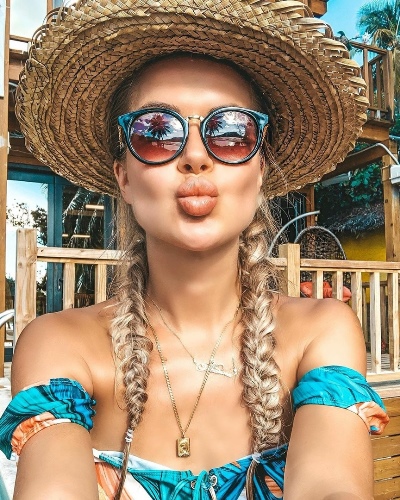 Свежие фото с острова любви