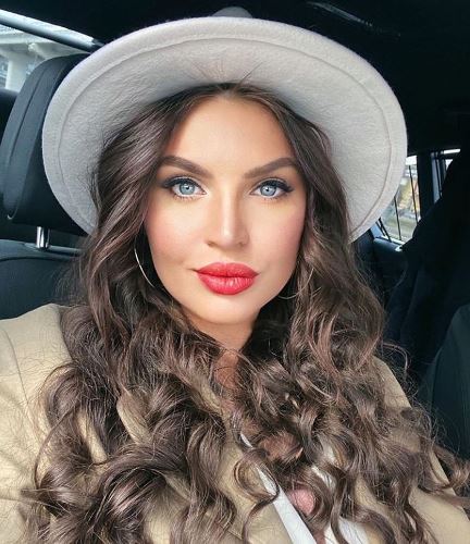 Элла Суханова ждет ребенка
