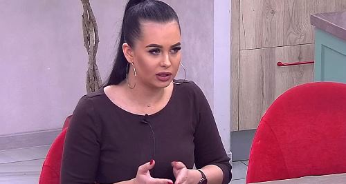 Узерцова покинула проект
