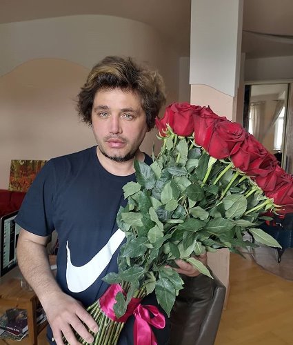 Свежие фото бывших участников проекта