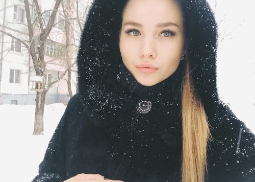 Анита Кобелева до пластических операций