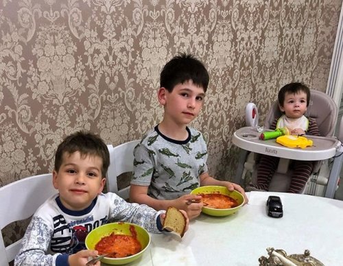 Свежие фото детей участников проекта