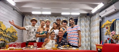 Свежие фото с острова любви