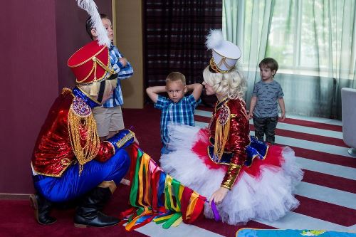 Катя Колесниченко устроила праздник для сына