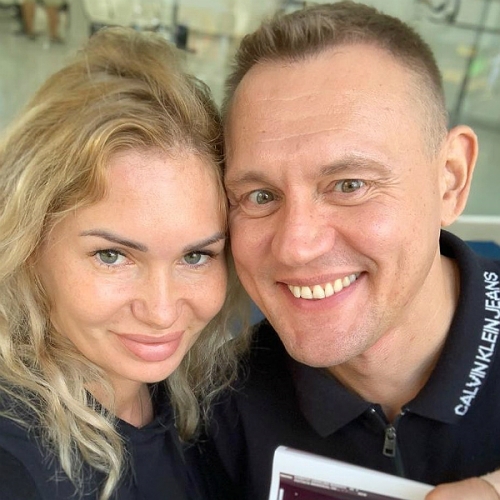 Ангелина и Степа Меньщиков стали родителями