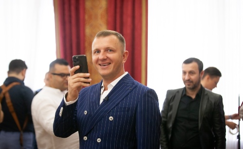 Савкина дразнит Настю Голд
