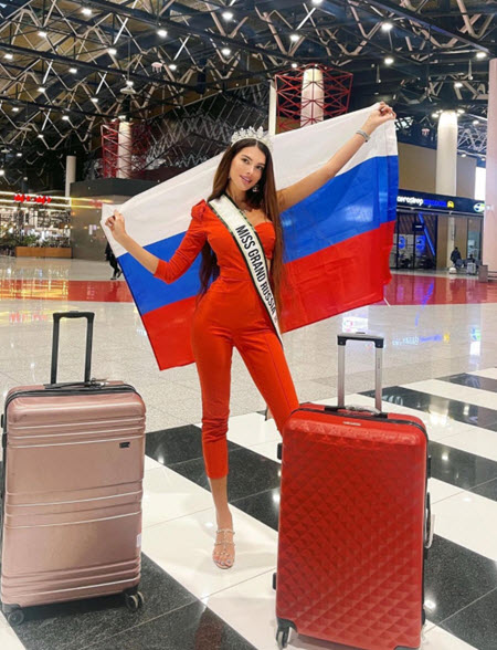 Алеся Семеренко представляла Россию на международном конкурсе красоты в Таиланде