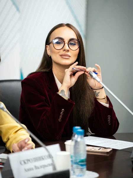 Деловая Лера Фрост: «Мой топ-5 верных решений в жизни»