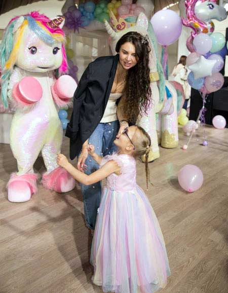Дочери Эллы Сухановой исполнилось 5 лет