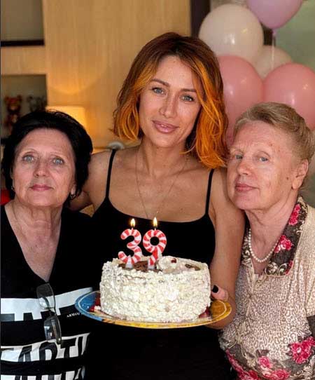 Алене Ашмариной исполнилось 39 лет