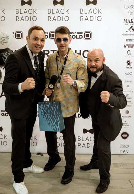 Встреча бывших участников проекта на вручении премии 2025 Black Radio FM