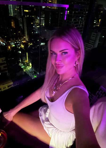 Марина Африкантова отпраздновала день рождения в Бангкоке