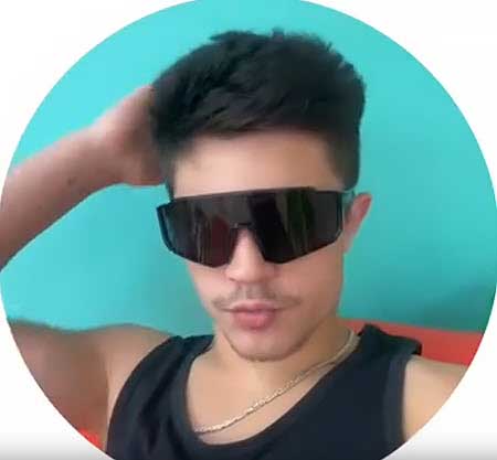 Никита Гуранда сделал операцию по коррекции зрения