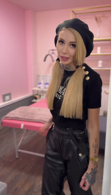 Клава Безверхова стала бизнес леди – приобрела салон красоты в центре Москвы