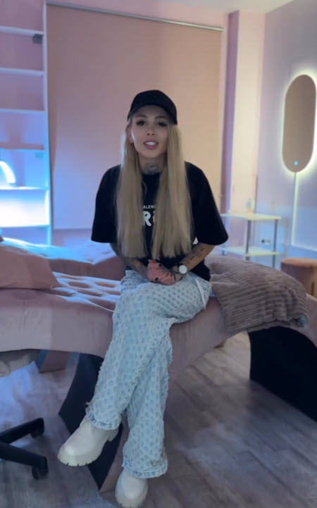 Клава Безверхова стала бизнес леди – приобрела салон красоты в центре Москвы