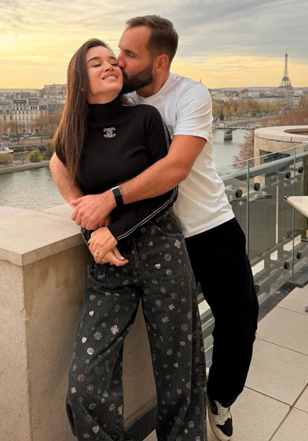 Ольга Орлова отметила день рождения в Париже