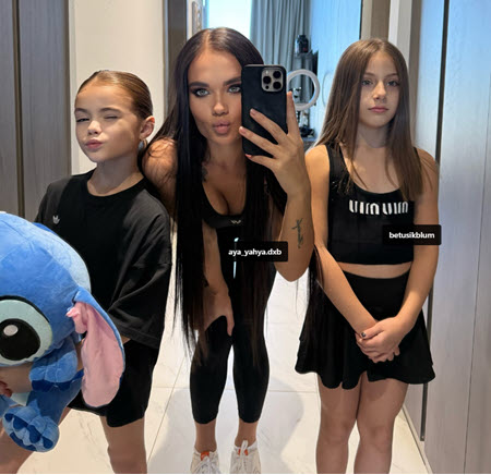 Анна Блюменкранц с сыном отправилась в Дубай к Валере в гости