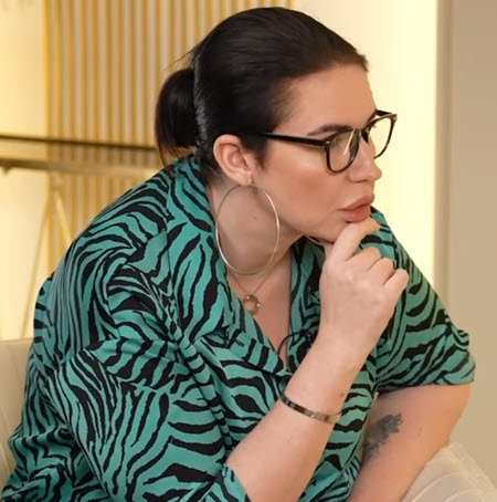 Скандальное интервью Саши Чepнo блогеру – хейтеру Саши, Наталье, за 40 тысяч рублей