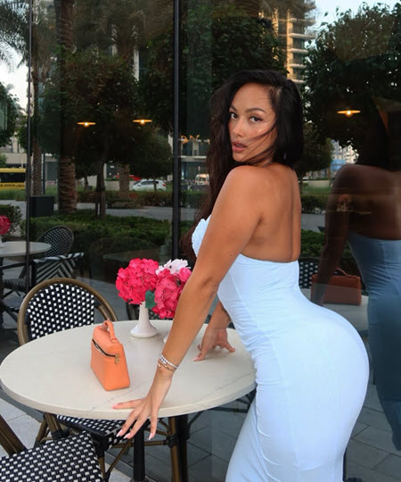 Мэри Кулешова довольна результатами операции по липомоделированию тела