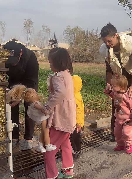 Аня и Максим Евстроповы теперь живут в Узбекистане