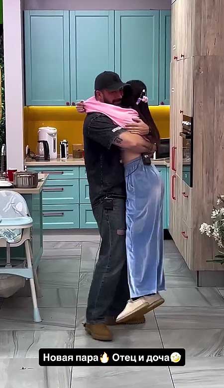 Дмитрий Шишкану работает ведущим в стриптиз-клубе «Эгоистка»