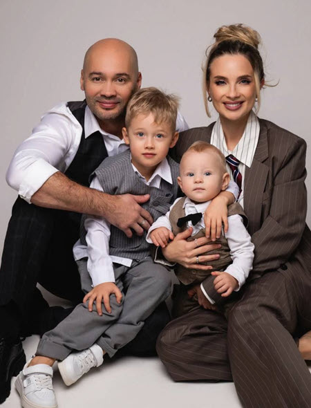 Андрей и Кристина Черкасовы отметили годовщину свадьбы